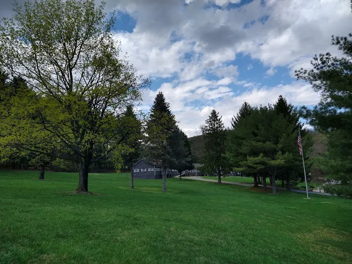 Summit Lake Camp Picture 5