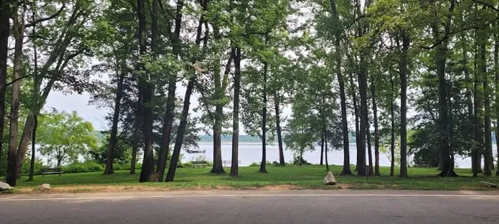 Pohick Bay Campground and Park Office Picture 5