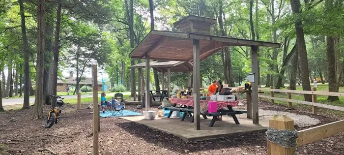 Pohick Bay Campground and Park Office Picture 6