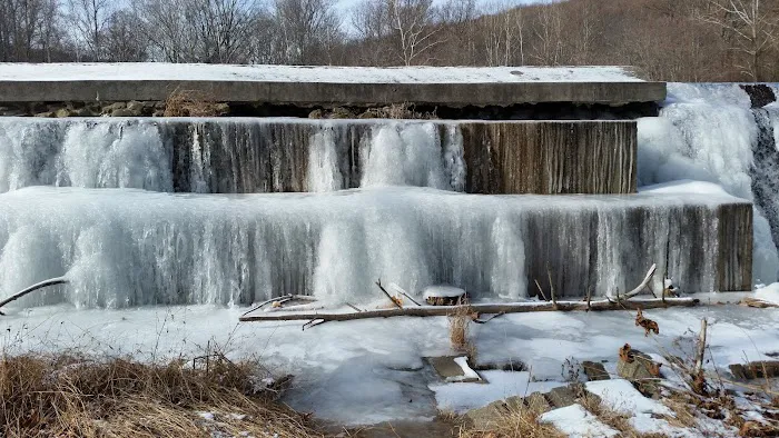 Crow's Nest Family Campground Picture 1