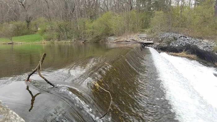 Crow's Nest Family Campground Picture 3