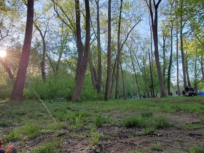 Swains Lock Hiker/Biker Campsite Picture 2