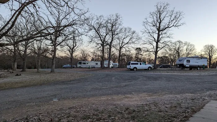 Lake Fairfax Park Campground Picture 9