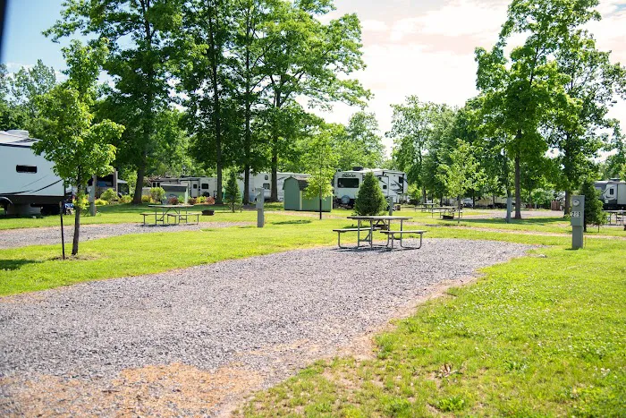 Red Rock Ponds RV Resort Picture 8