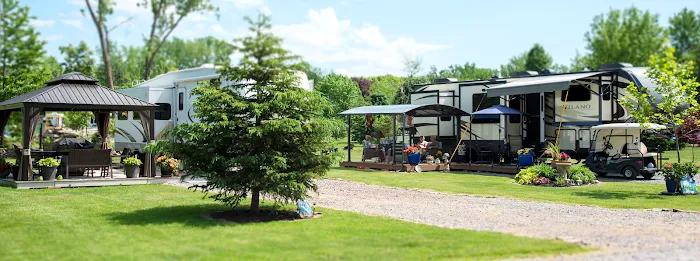 Red Rock Ponds RV Resort Picture 10
