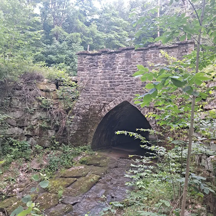 Angle Cabins Picture 3