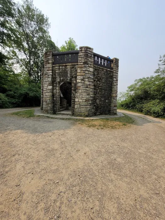 Angle Cabins Picture 5