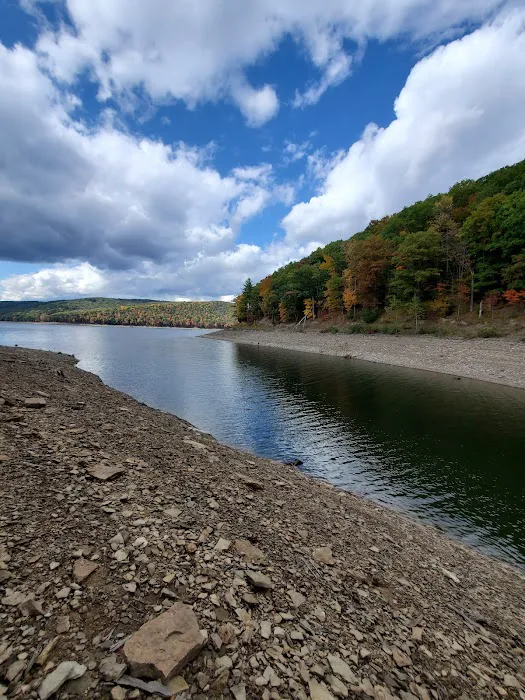 Pine Grove Campground Picture 8