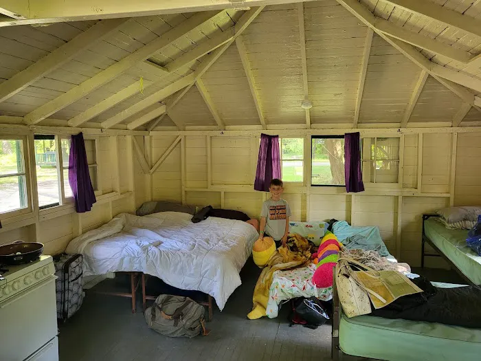 Indian Cabins Picture 10