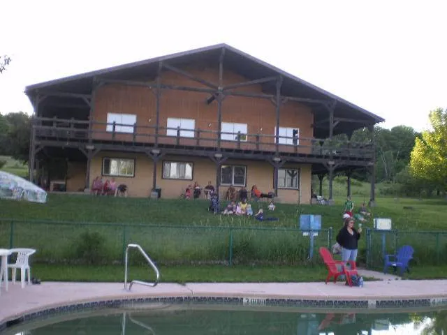 Mountain Meadows Park Picture 3