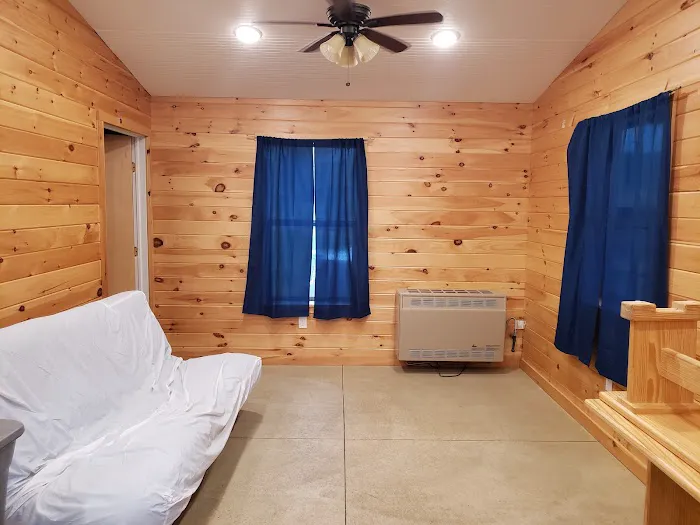 Cain Hollow Cabins Picture 6