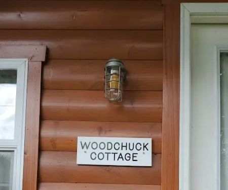 Woodchuck Cottage @ Silverlaken Estate