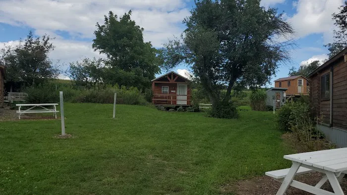 Woodchuck Cottage @ Silverlaken Estate Picture 3