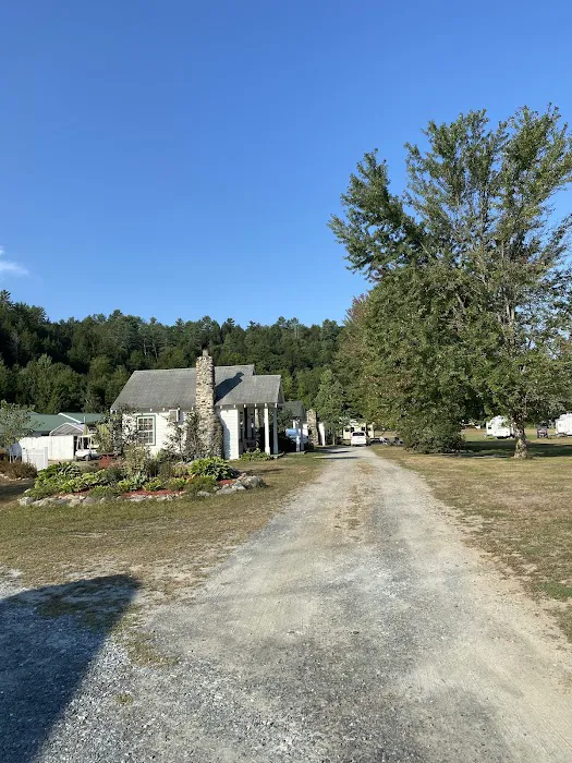 Twin River Campground & Cottages Picture 9