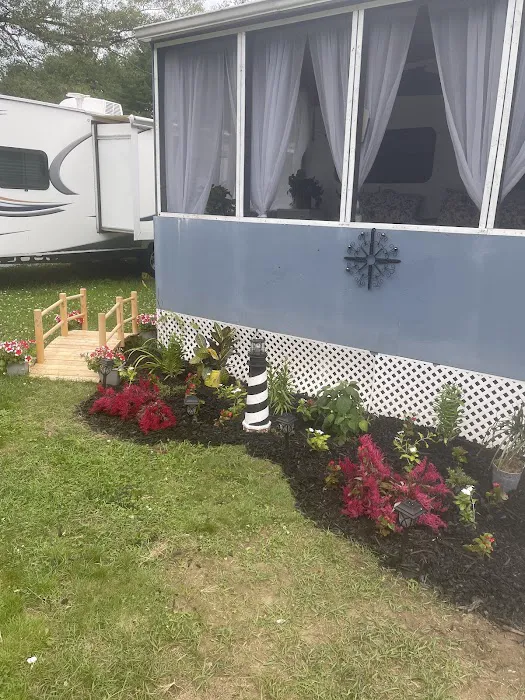 Malletts Bay Campground Picture 4