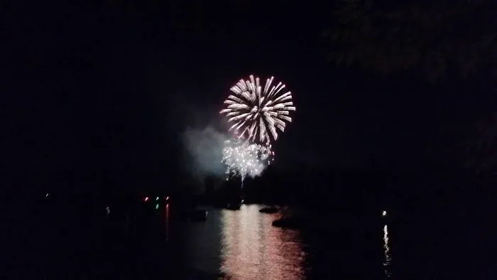 Long Island Bridge Campground Picture 7