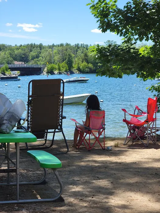 Long Island Bridge Campground Picture 5