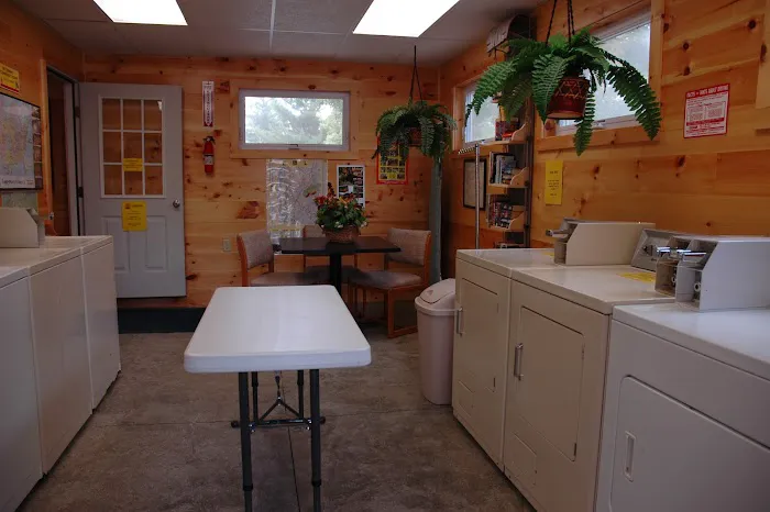 Lincoln / Woodstock KOA Holiday Picture 9