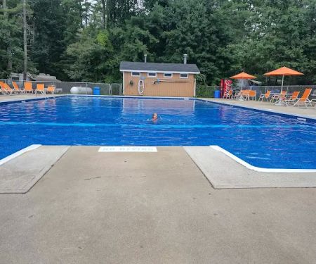 Lebanon KOA Holiday on Salmon Falls River Holiday