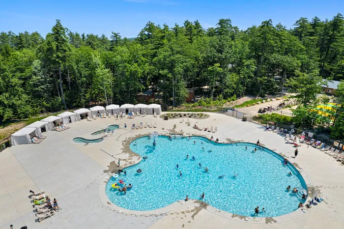 Yogi Bear's Jellystone Park Camp-Resort: Lakes Region in Milton, NH Picture 6