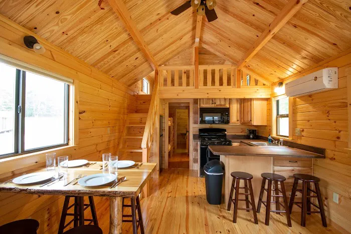 Yogi Bear's Jellystone Park Camp-Resort: Lakes Region in Milton, NH Picture 8