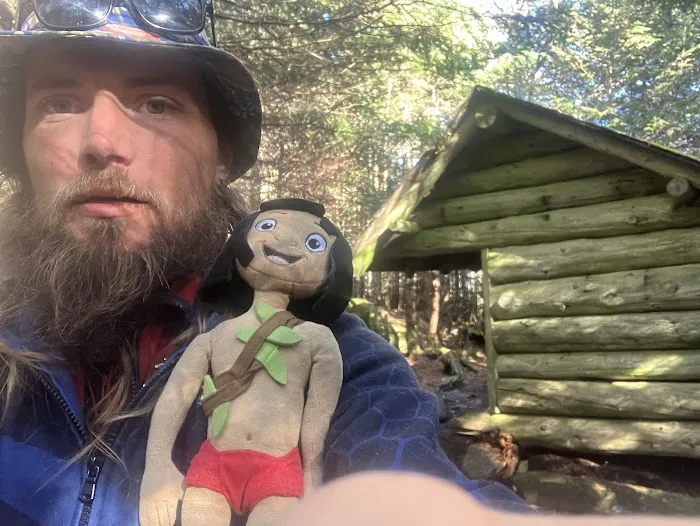 Uphill Leanto Picture 8