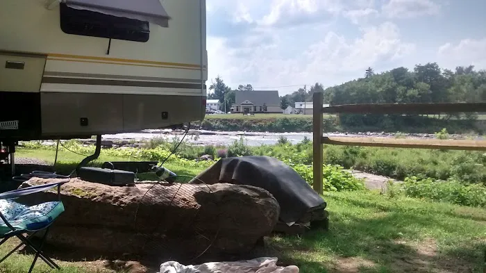 Jelly Beans Riverside Campground Picture 1