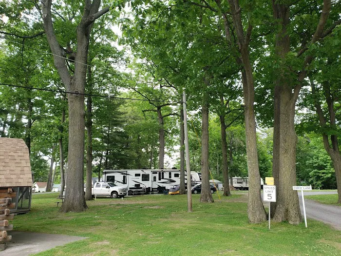 Massena International Kampground Picture 4