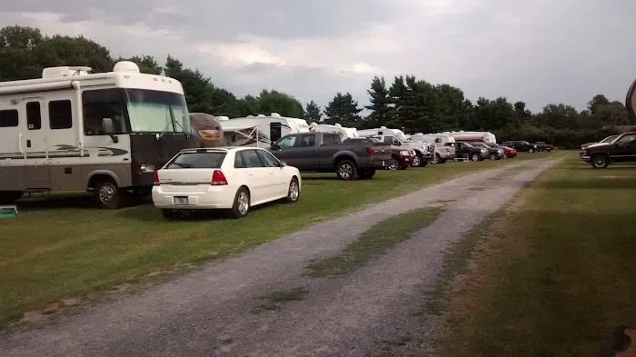 Massena International Kampground Picture 2