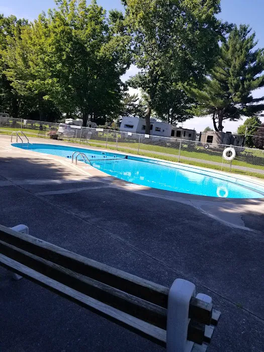 Massena International Kampground Picture 5