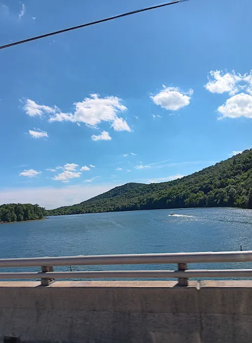 Newburg Campground Picture 10