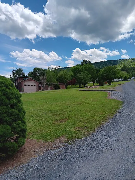 Newburg Campground Picture 9