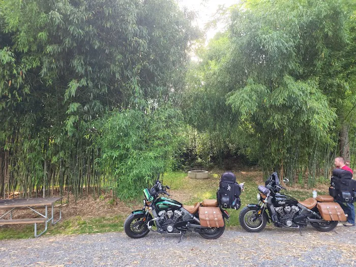 Wright's Orchard Station Picture 1