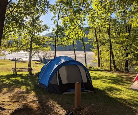Nancy's Camp Boat to Shore