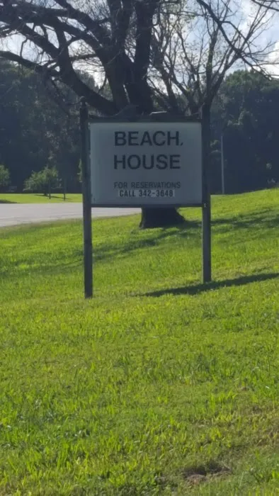 Beach House Picture 4