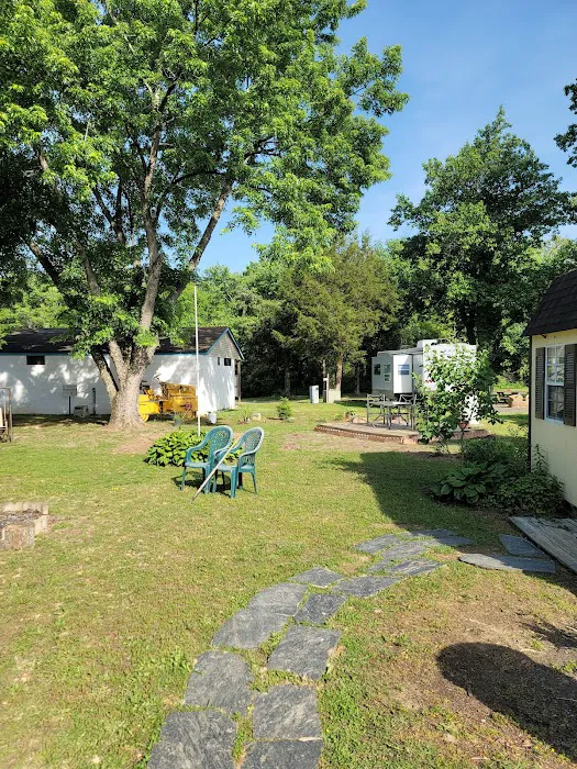 Four Winds Campgrounds Picture 2