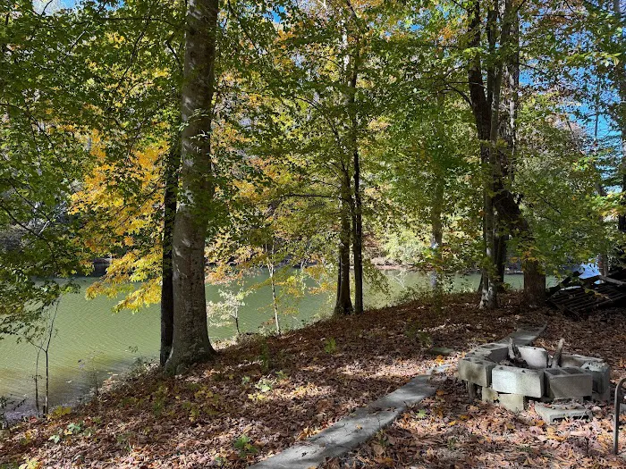 Four Winds Campgrounds Picture 10