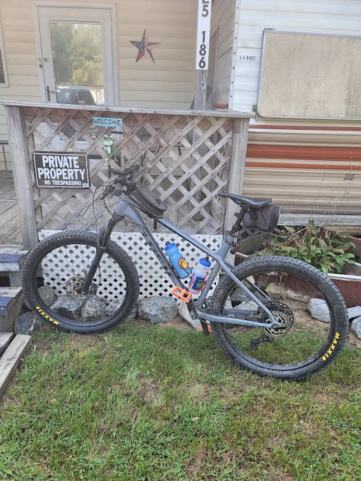 Four Winds Campgrounds Picture 1