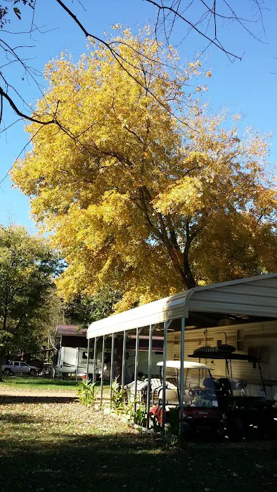 Four Winds Campgrounds Picture 7