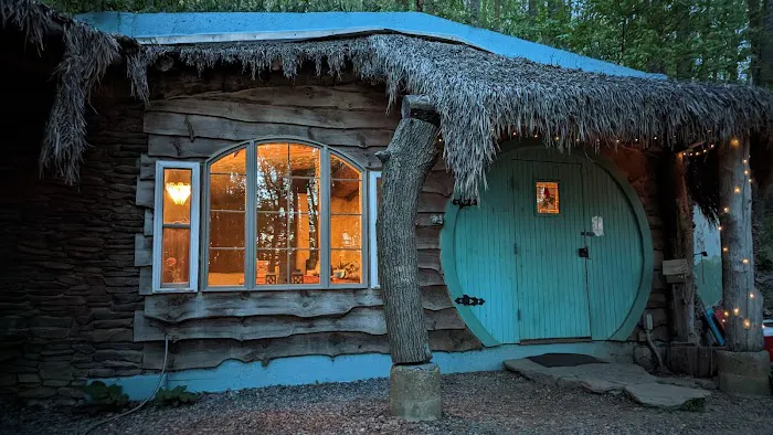 The Treehouse Camp At Maple Tree LLC Picture 2