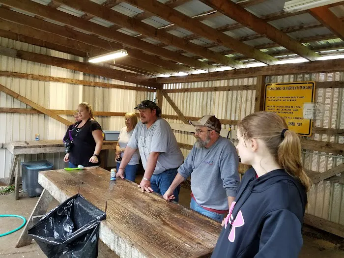 Riverview Camp Ground & Marina Picture 10