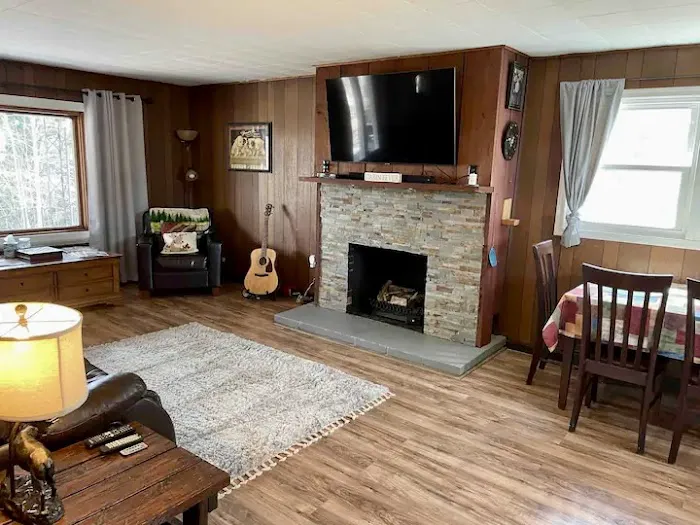 Lake City Cabin Picture 4