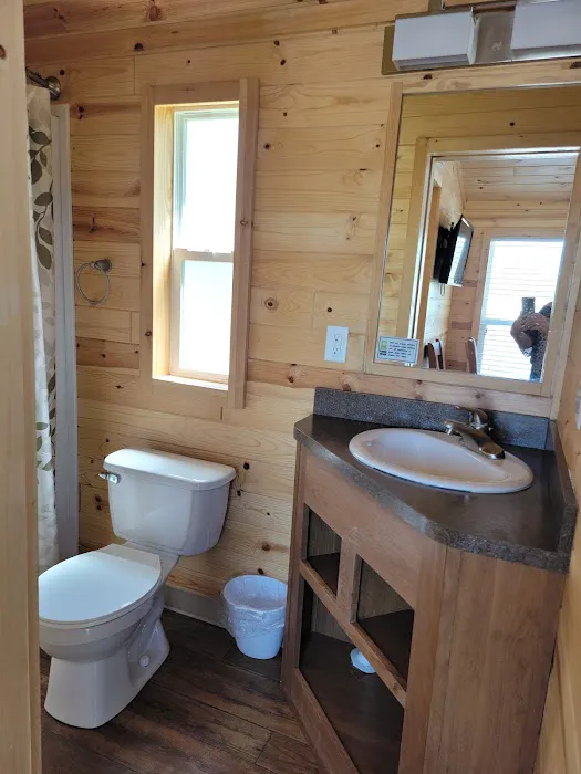 Medina / Wildwood Lake KOA Holiday Picture 1