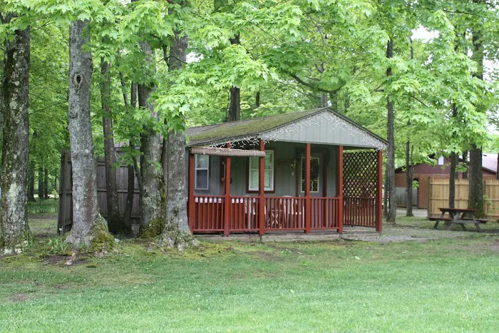 Forest Ridge Cabins and Campgrounds Picture 3