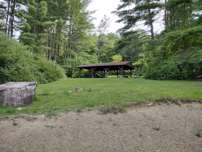 Willow Bay Campground Picture 1