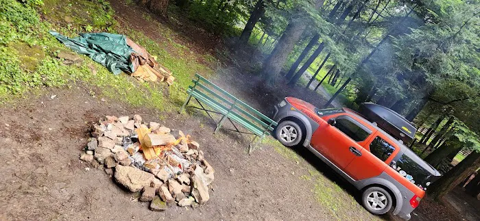 Barton Cabins Picture 7