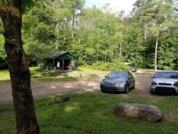 Weller Cabins Picture 6