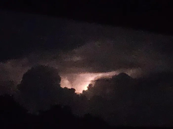 Bella Vista Campground Picture 8