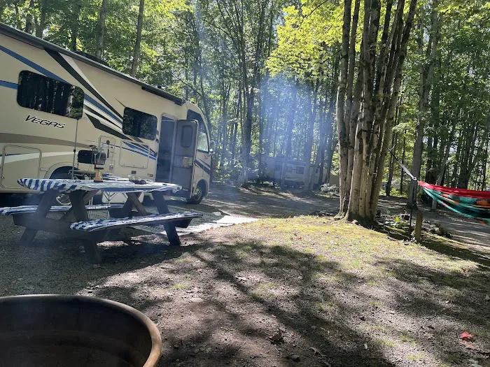 Highbanks Campground Picture 10