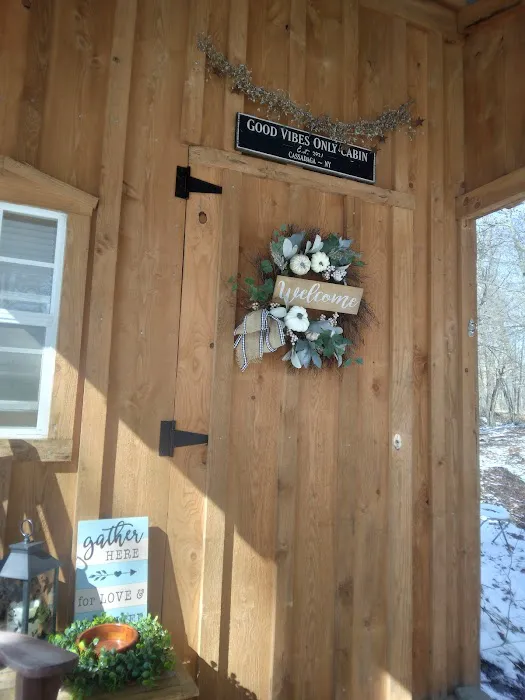 Angie's Country Cabins Bed & Breakfast Picture 6